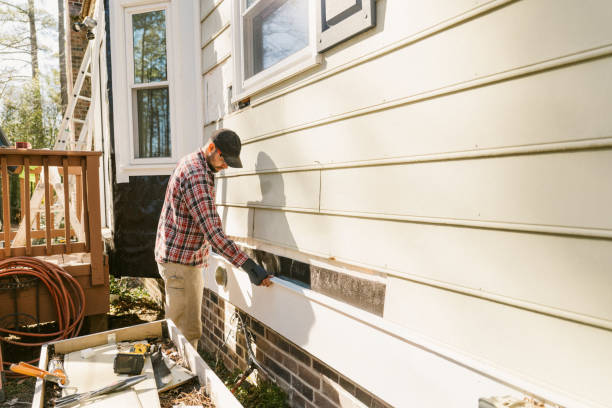 Trusted Emergency Siding Repair service in Higganum, CT - Creative Siding